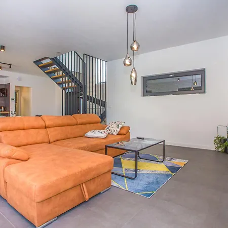 Eva Tar By Interhome * Frata