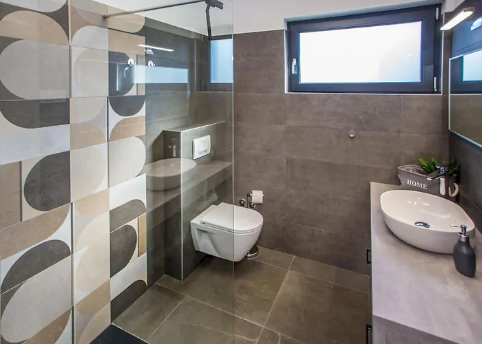 Eva Tar By Interhome Frata