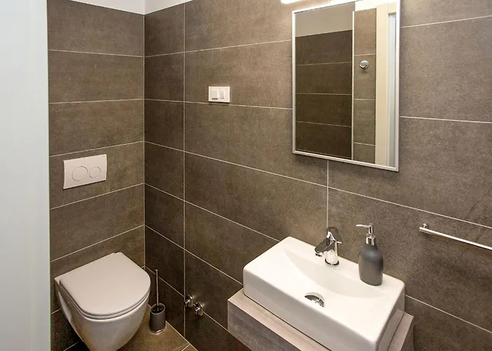 Eva Tar By Interhome Villa Frata