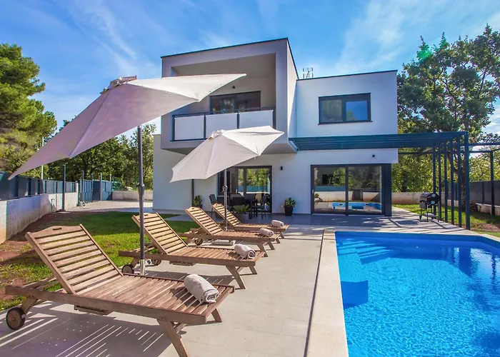 Eva Tar By Interhome Frata