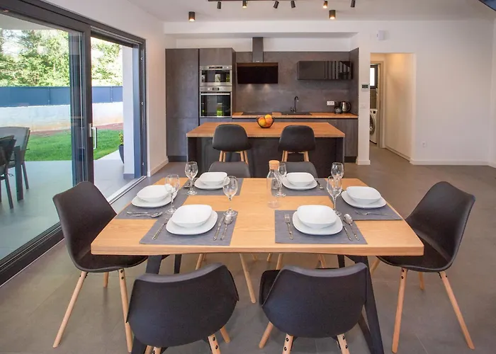 Eva Tar By Interhome Frata