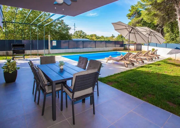 Villa Eva Tar By Interhome *