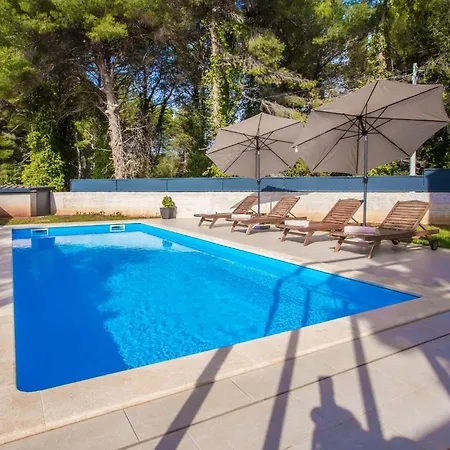 Eva Tar By Interhome Frata